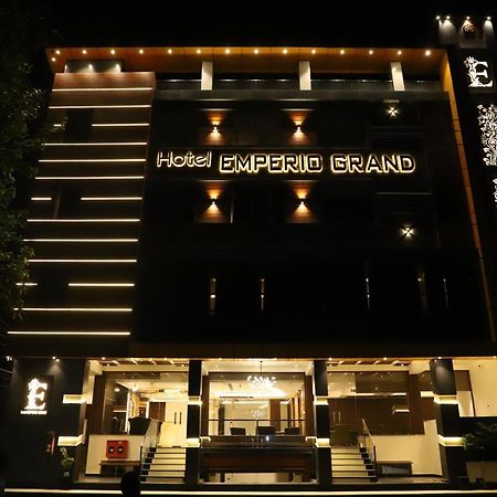 Hotel Emperio Grand Lucknow Exterior photo