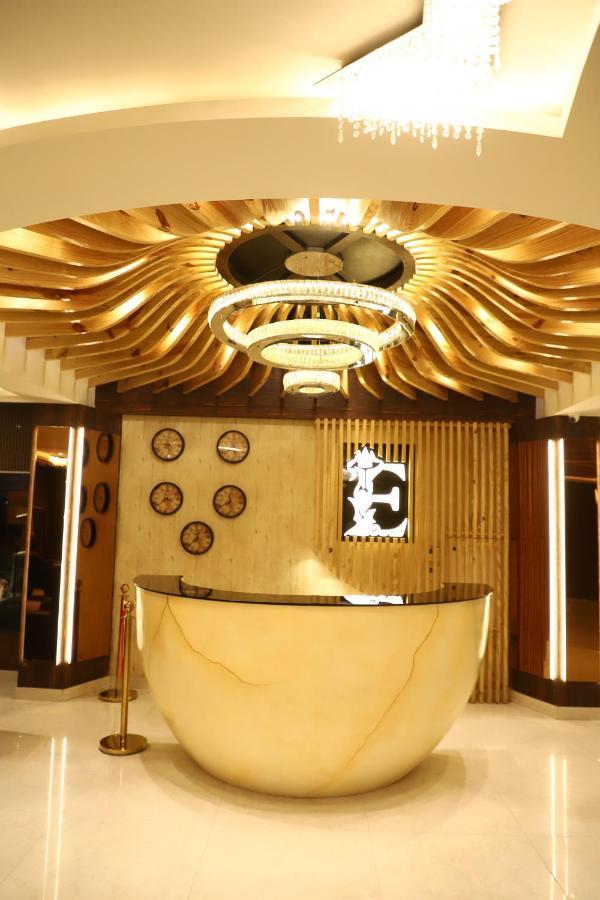 Hotel Emperio Grand Lucknow Exterior photo