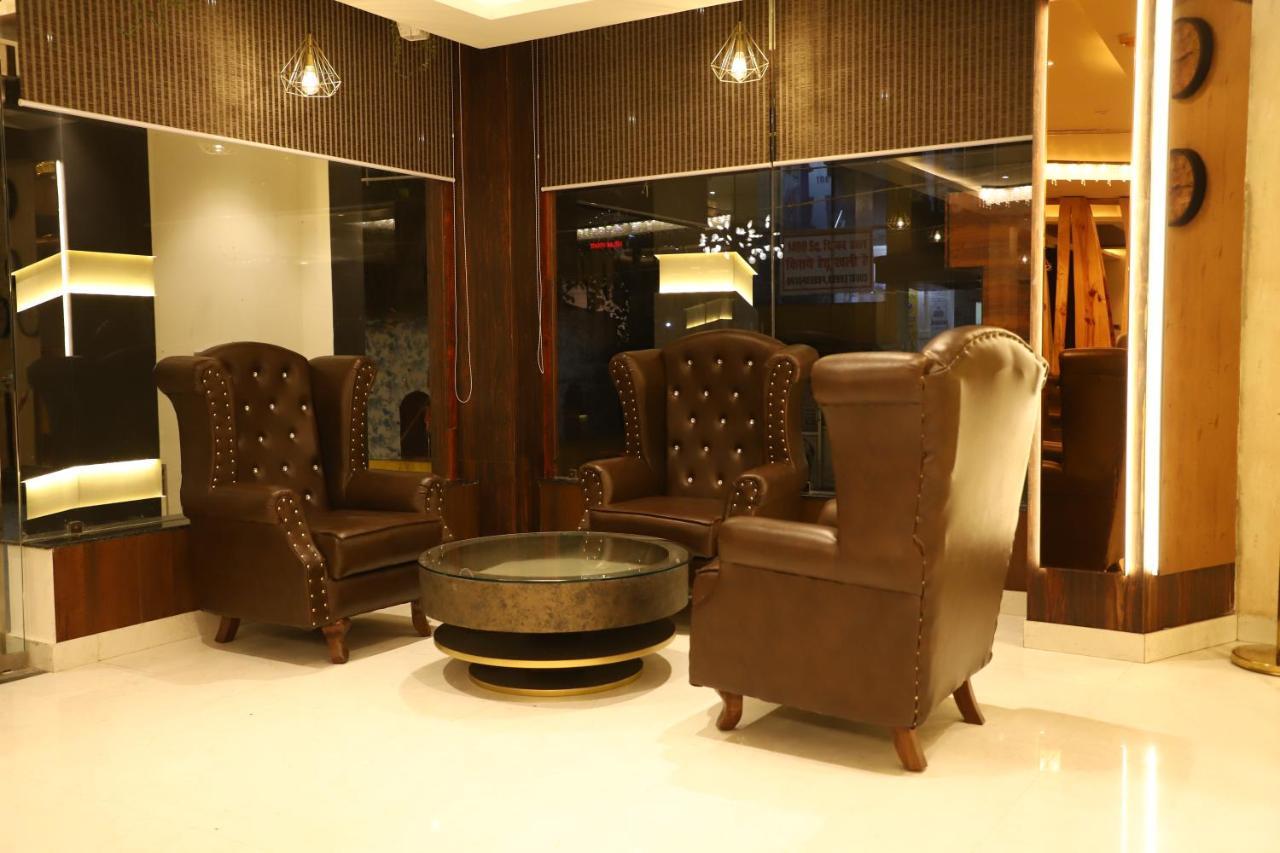 Hotel Emperio Grand Lucknow Exterior photo